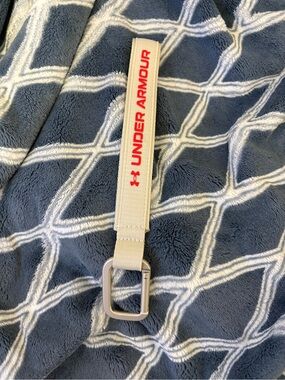 Never used - Under Armour White and Red Key Clip Strap